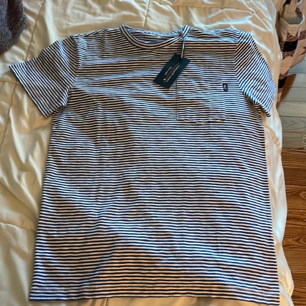 Vineyard Vines Tee